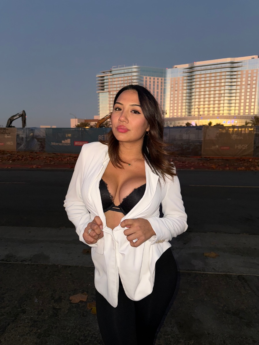 Take a pause and enjoy Ali Cruz — streaming from Kabul